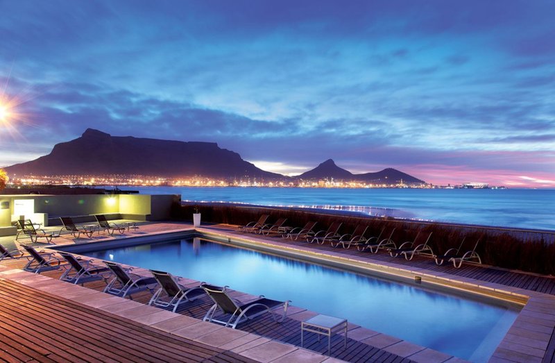 Lagoon Beach Hotel Special – 4 Nights in Cape Town