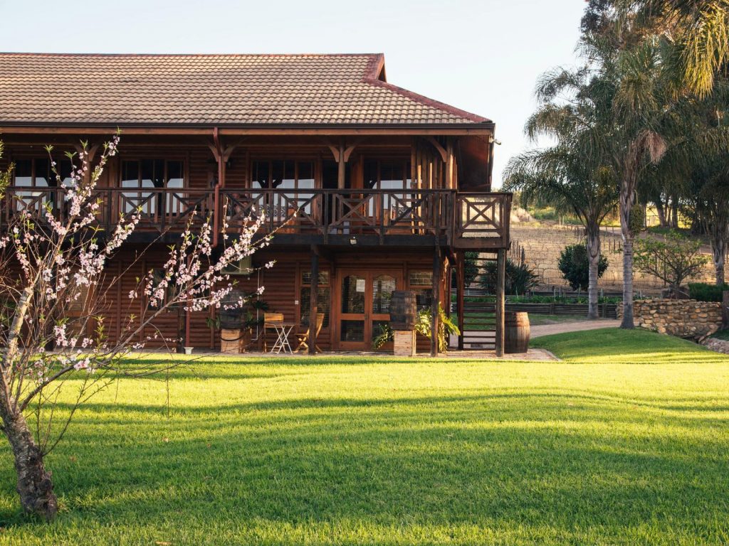 The Log Cabin Stellenbosch Special – 55% Off.