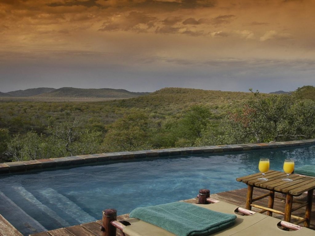 Buffalo Ridge Safari Lodge Special – Madikwe Madness.